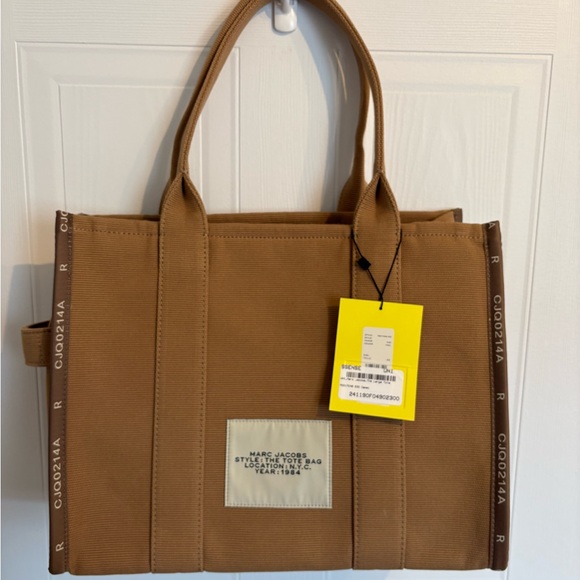 BNWT Marc Jacobs Jacquard Tote Bag - Large - Picture 3 of 8